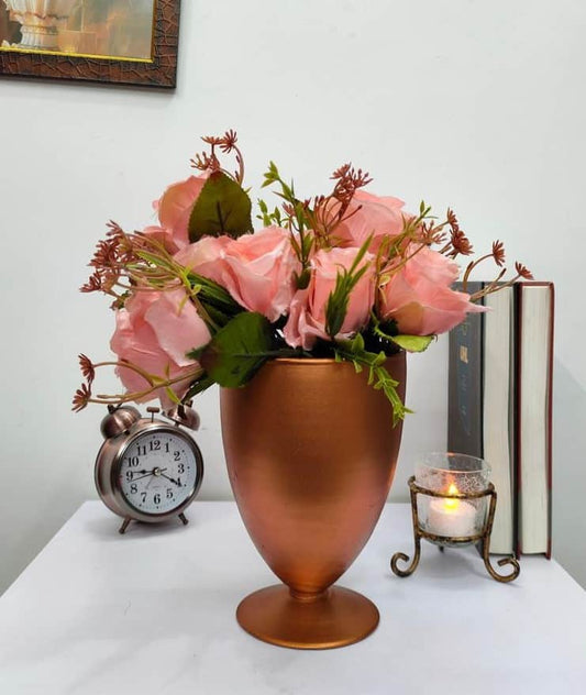 Hurricane Flower Vase Metallic Finish